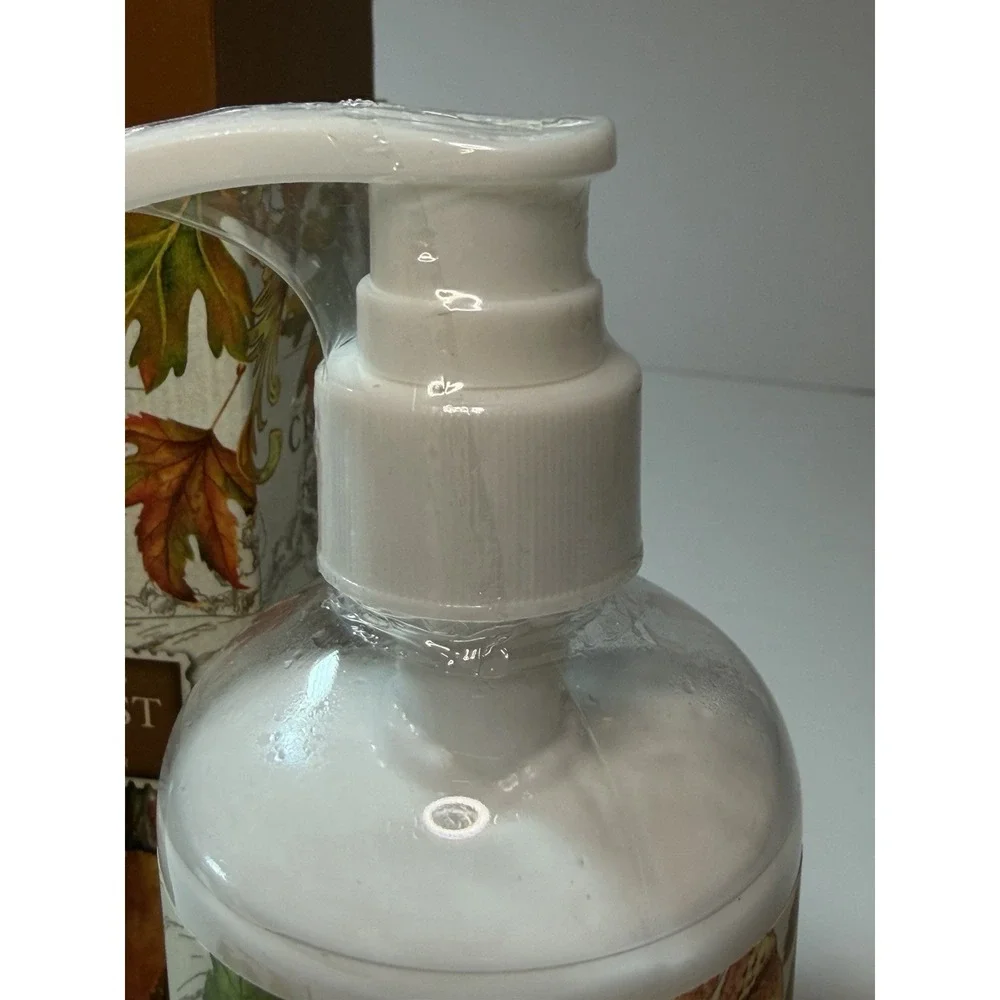 Michel Design Works Fall Harvest Lotion Autumn Pumpkin Farmhouse Gift Decor